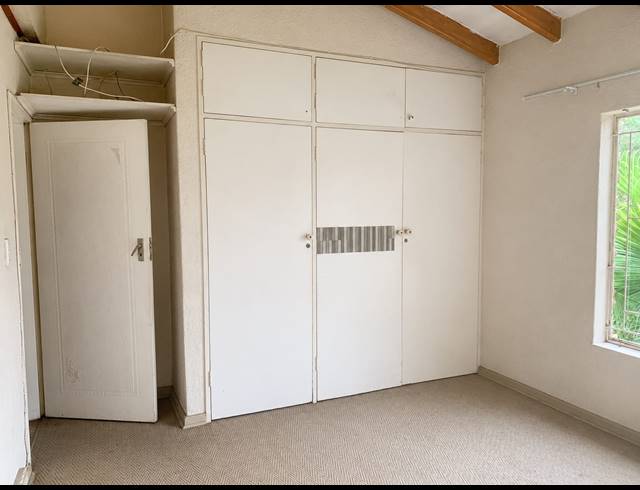 3 BEDROOM APARTMENT FOR SALE IN VEREENIGING CENTRAL